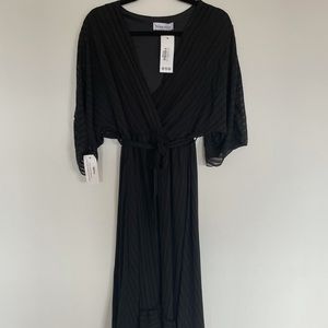 Black Plunge Maxi Dress M/L